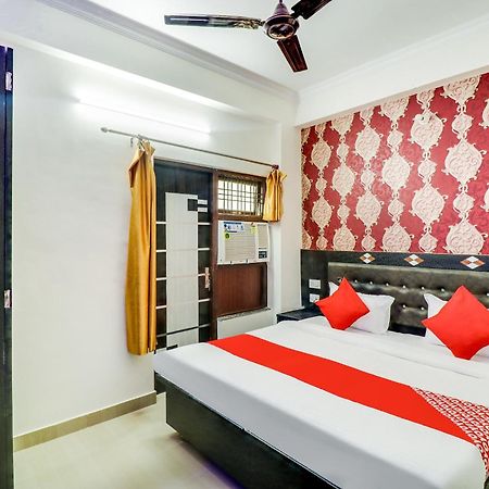 Super Hotel O Rs Inn Gorakhpur Esterno foto